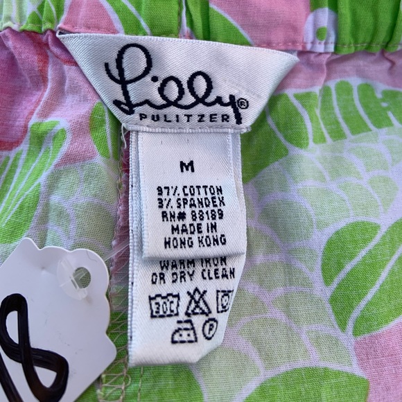 EUC Lili Pulitzer Pink, Green & White Shorts - Size Medium - Picture 2 of 3